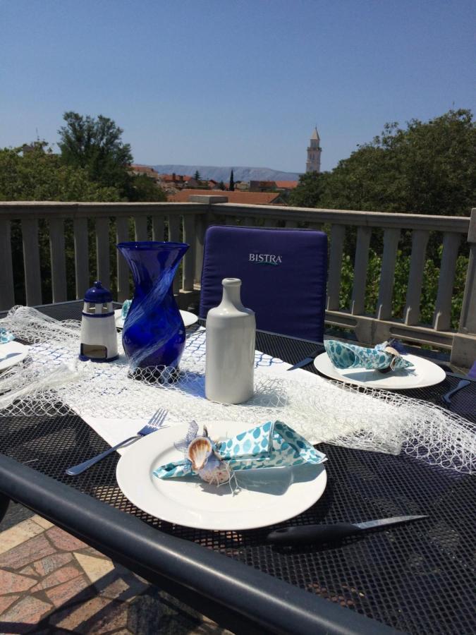 Sanmari Hotel Novi Vinodolski Buitenkant foto