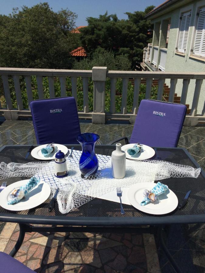 Sanmari Hotel Novi Vinodolski Buitenkant foto