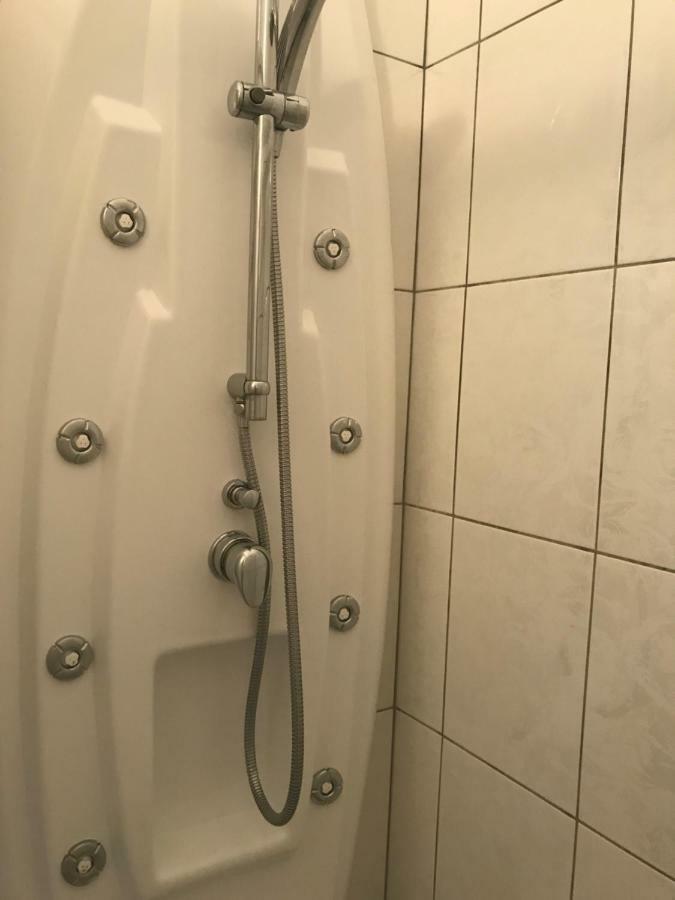 Sanmari Hotel Novi Vinodolski Buitenkant foto